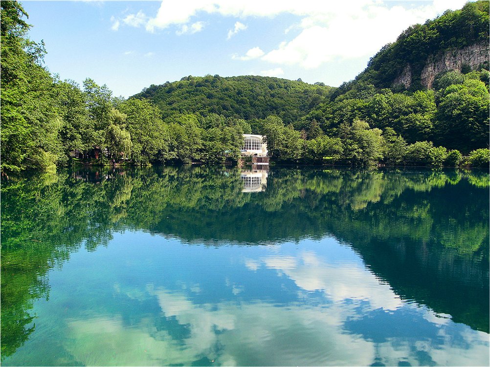 Верхняя Балкария, Голубые озера