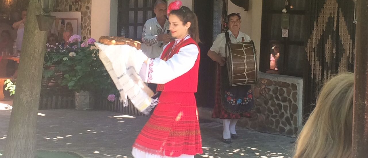 Болгарские быт и традиции