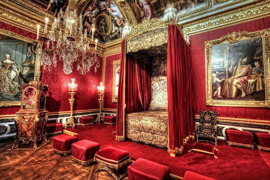 Дворец Версаль и дворец Фонтенбло. Экскурсии по Парижу. Франция